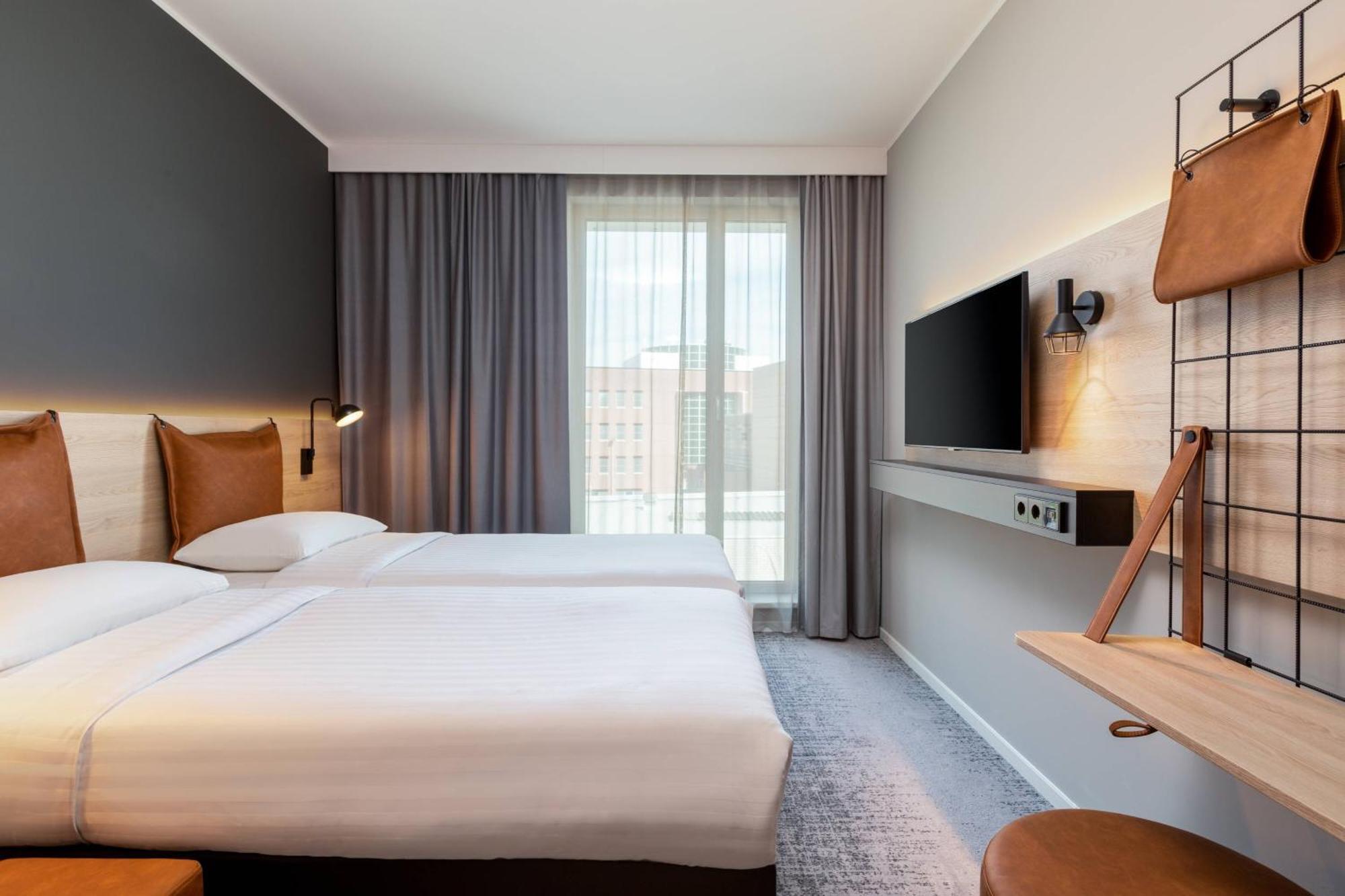 Moxy Utrecht Hotel Ngoại thất bức ảnh
