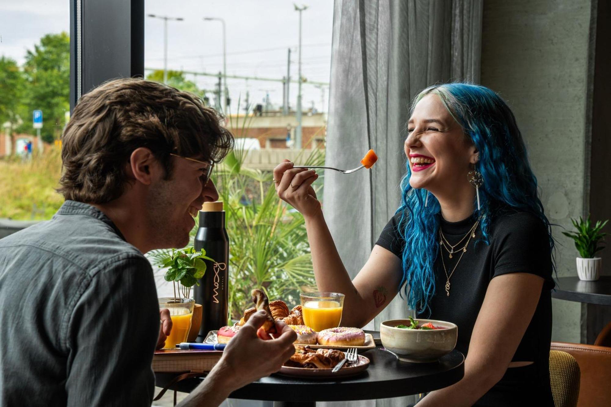 Moxy Utrecht Hotel Ngoại thất bức ảnh