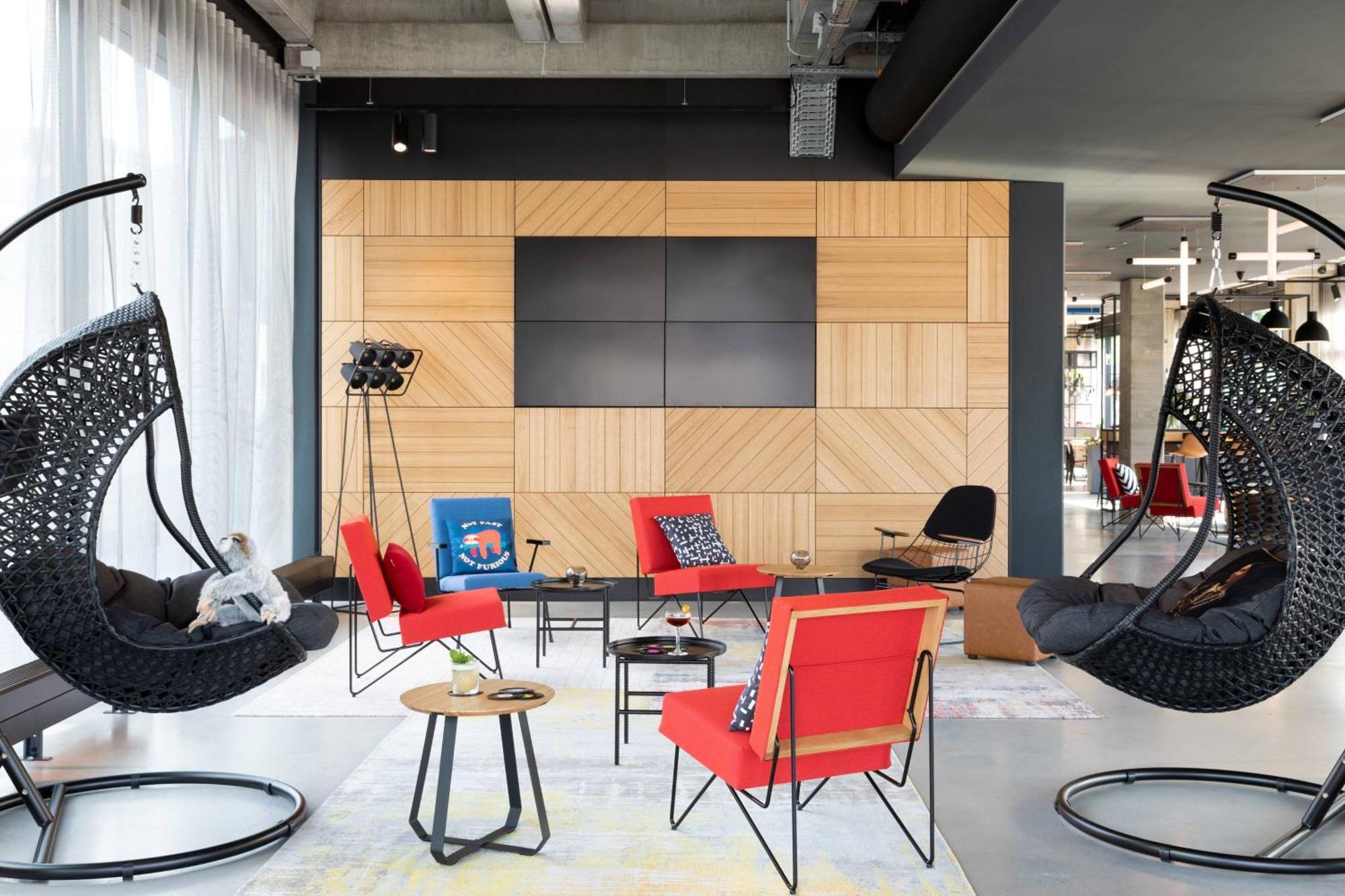 Moxy Utrecht Hotel Ngoại thất bức ảnh
