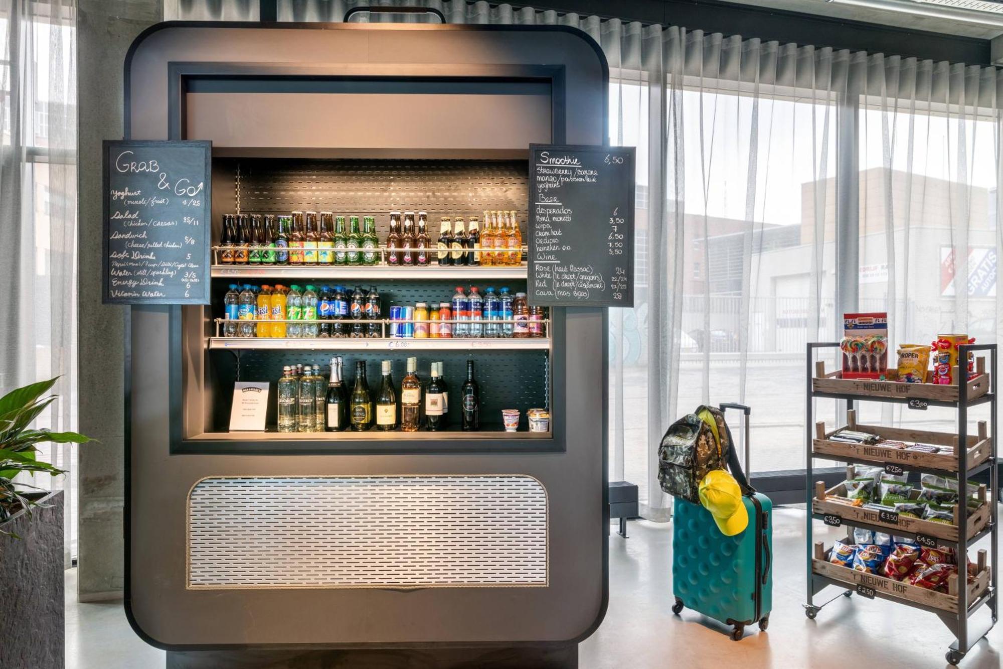 Moxy Utrecht Hotel Ngoại thất bức ảnh