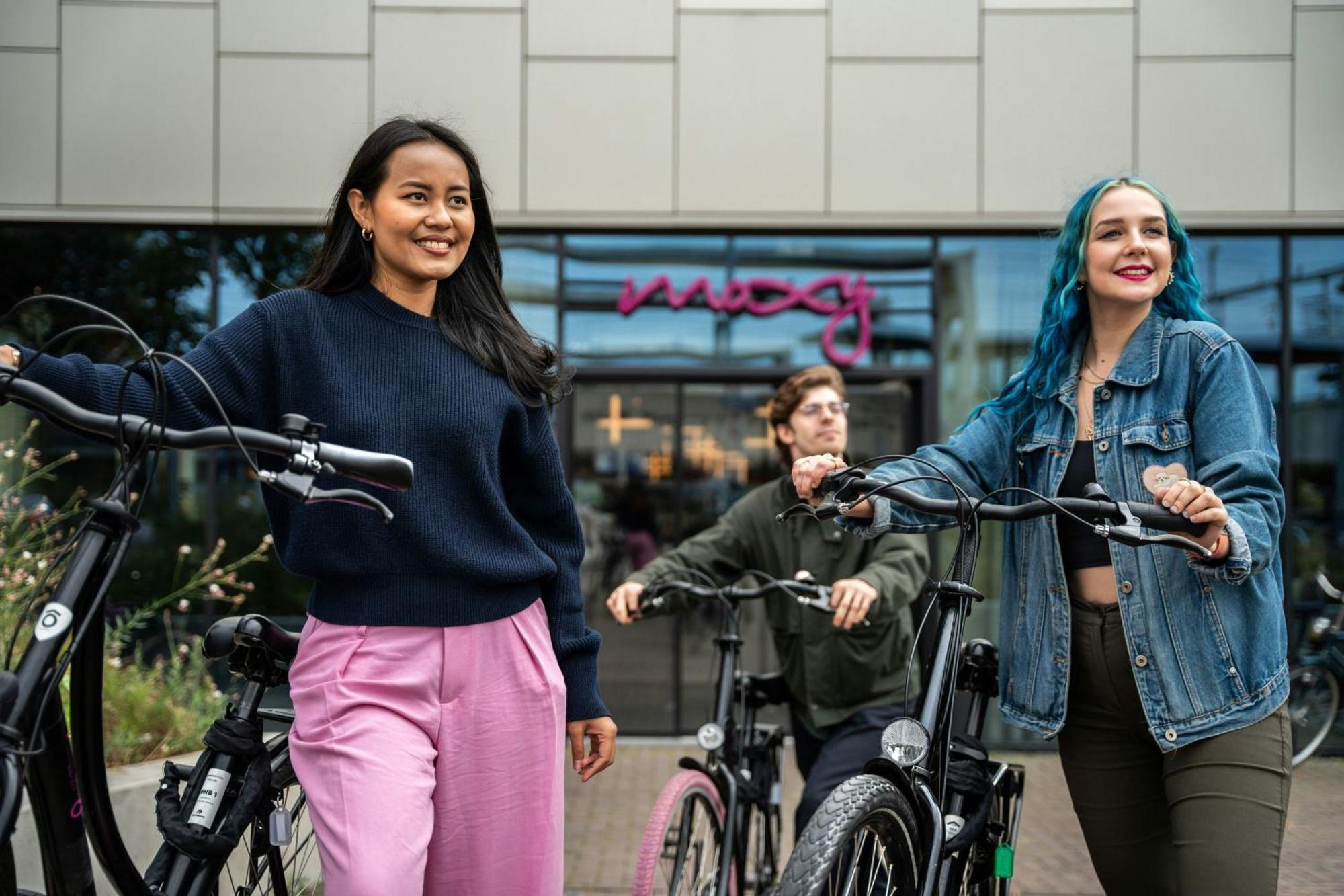 Moxy Utrecht Hotel Ngoại thất bức ảnh